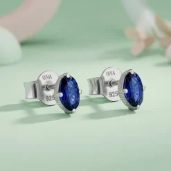 Silver Oval Shine Stud Earrings