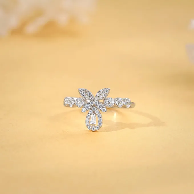 Silver Periwinkle Floral Ring
