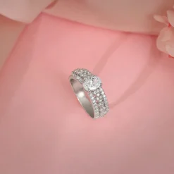 Silver Queen of Hearts Ring