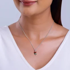 Silver Red Roses Pendant With Link Chain