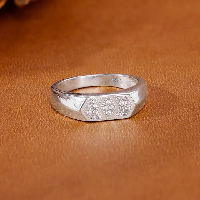 Silver Royal Facet Ring For Him