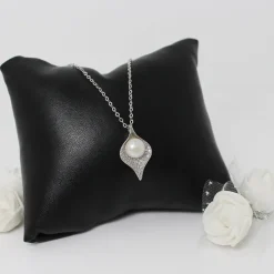 Silver Seashell Pearl Necklace
