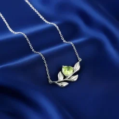 Silver Sonnet 18 Necklace