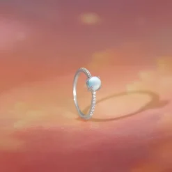 Silver Sparkling Moonstone Ring