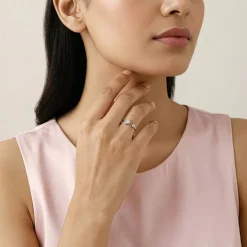 Silver Stylish Love Ring