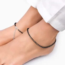 Silver Swaying Shadows Black Beads Anklet