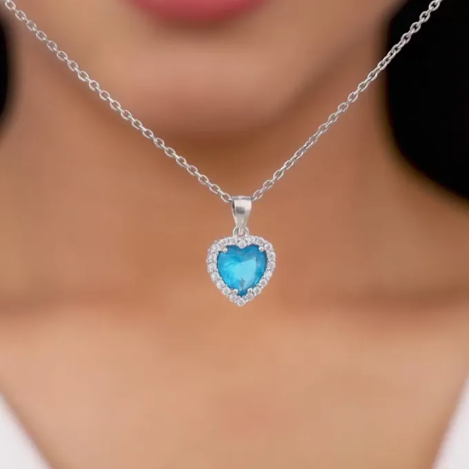 Silver Titanic Heart Of The Ocean Pendant With Link Chain