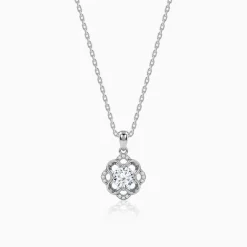 Silver Vibrant Clover Pendant With Link Chain