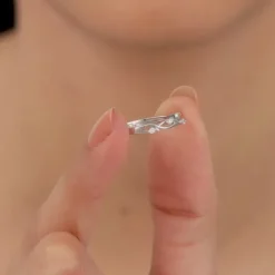 Silver Wreath Ring
