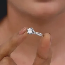 Silver Zircon Shining Flower Ring